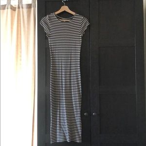 Billabong Midi dress